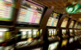 အွန်လိုင်း Slot ဂိမ်း Video Slots မြင့်မားသောဂရပ်ဖစ် Bonus Round